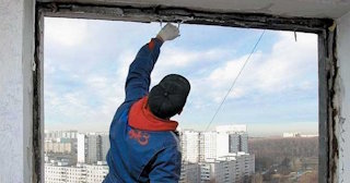Демонтаж остекления балкона в Вязниках - цена от 562 руб. - Сварной-Взн